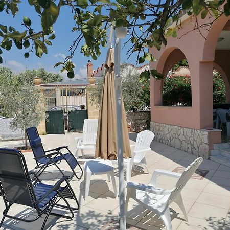 فيلا Casa Patrizia مارينيلا دي سيلينونتي المظهر الخارجي الصورة